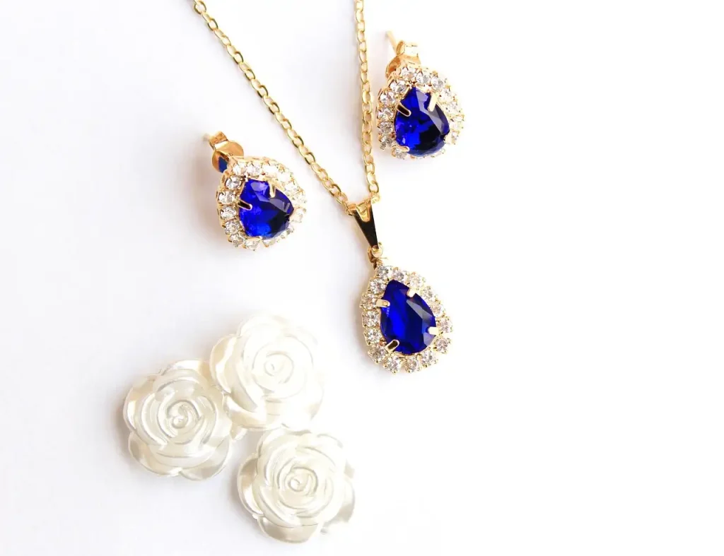 Découvrez nos magnifiques bijoux d'oreille pour femme