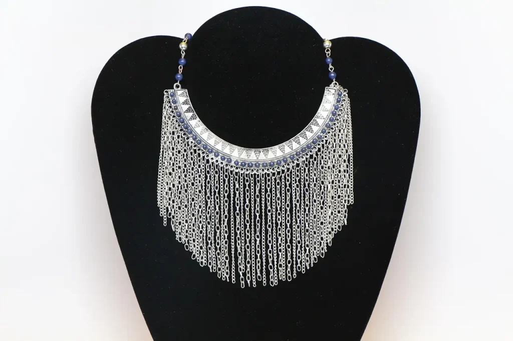 Or collier