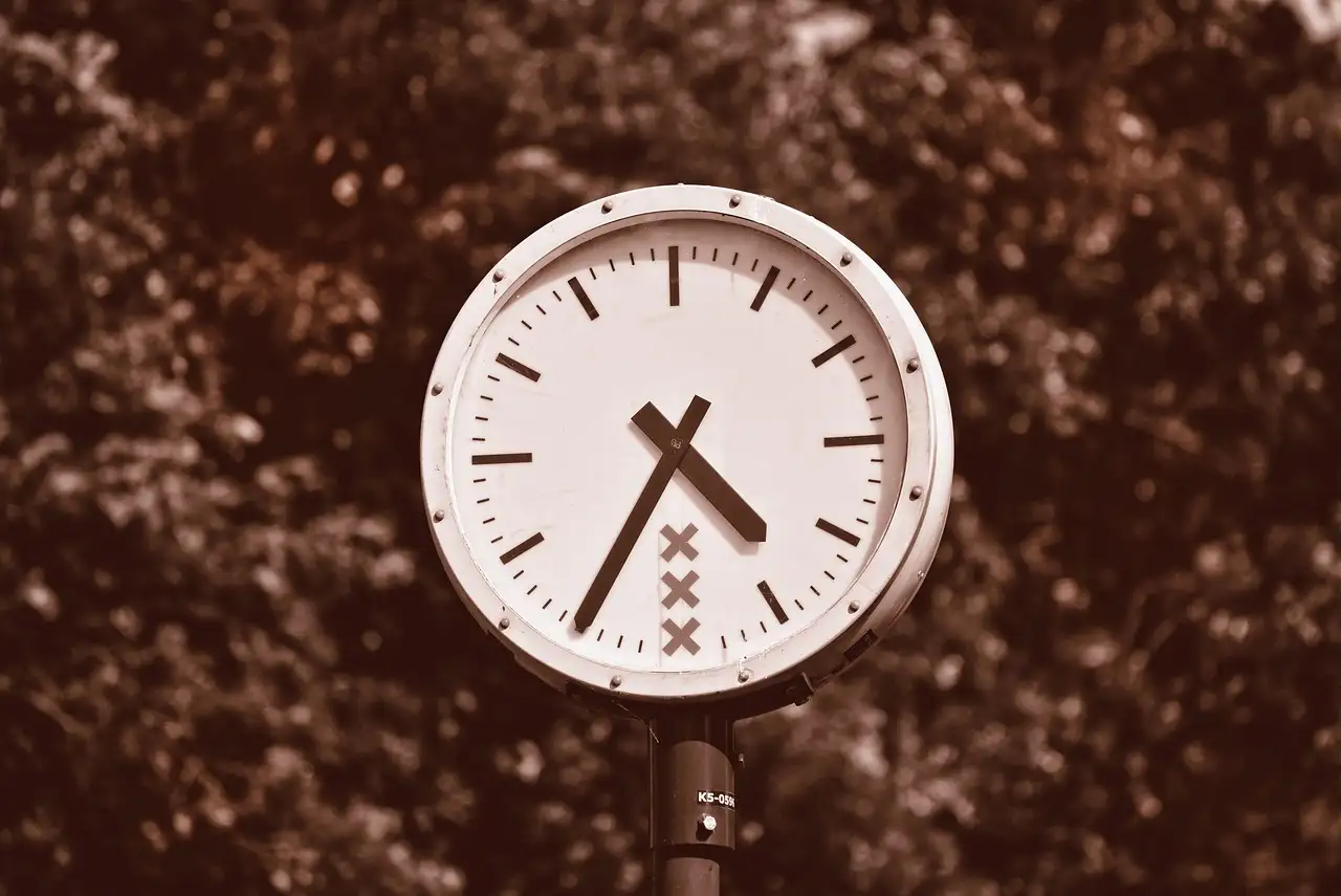 Acheter Breloque Montre : Charmes Uniques et Tendances