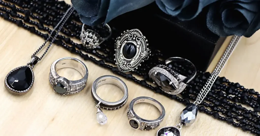 Bijoux en pierre noire : élégance et mystère au quotidien